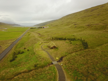 2017-08-28-Iceland-034-Leifr EirIksson-hut-drone.JPG